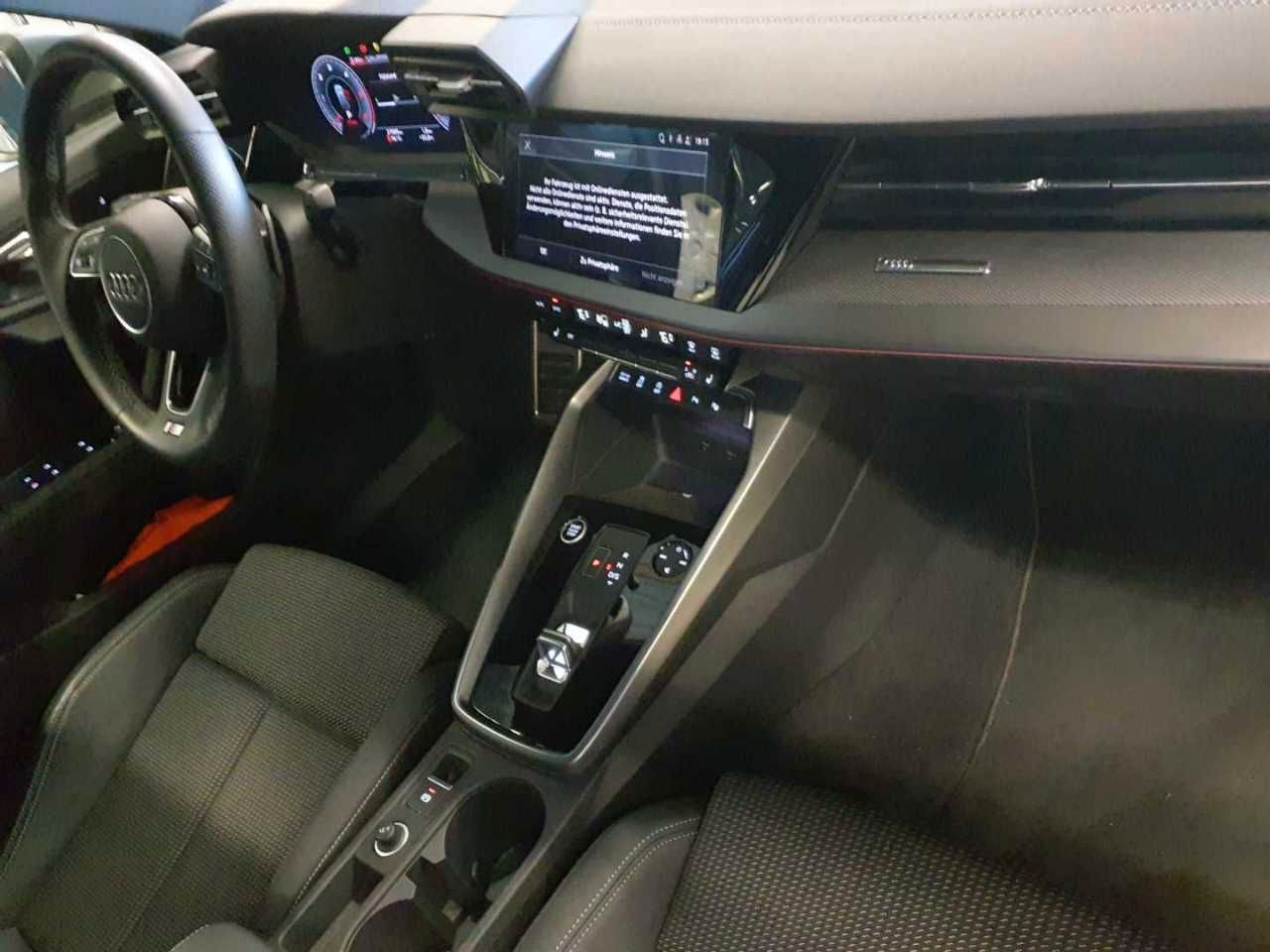 Audi A3 35 TDI Sportback S tronic edition