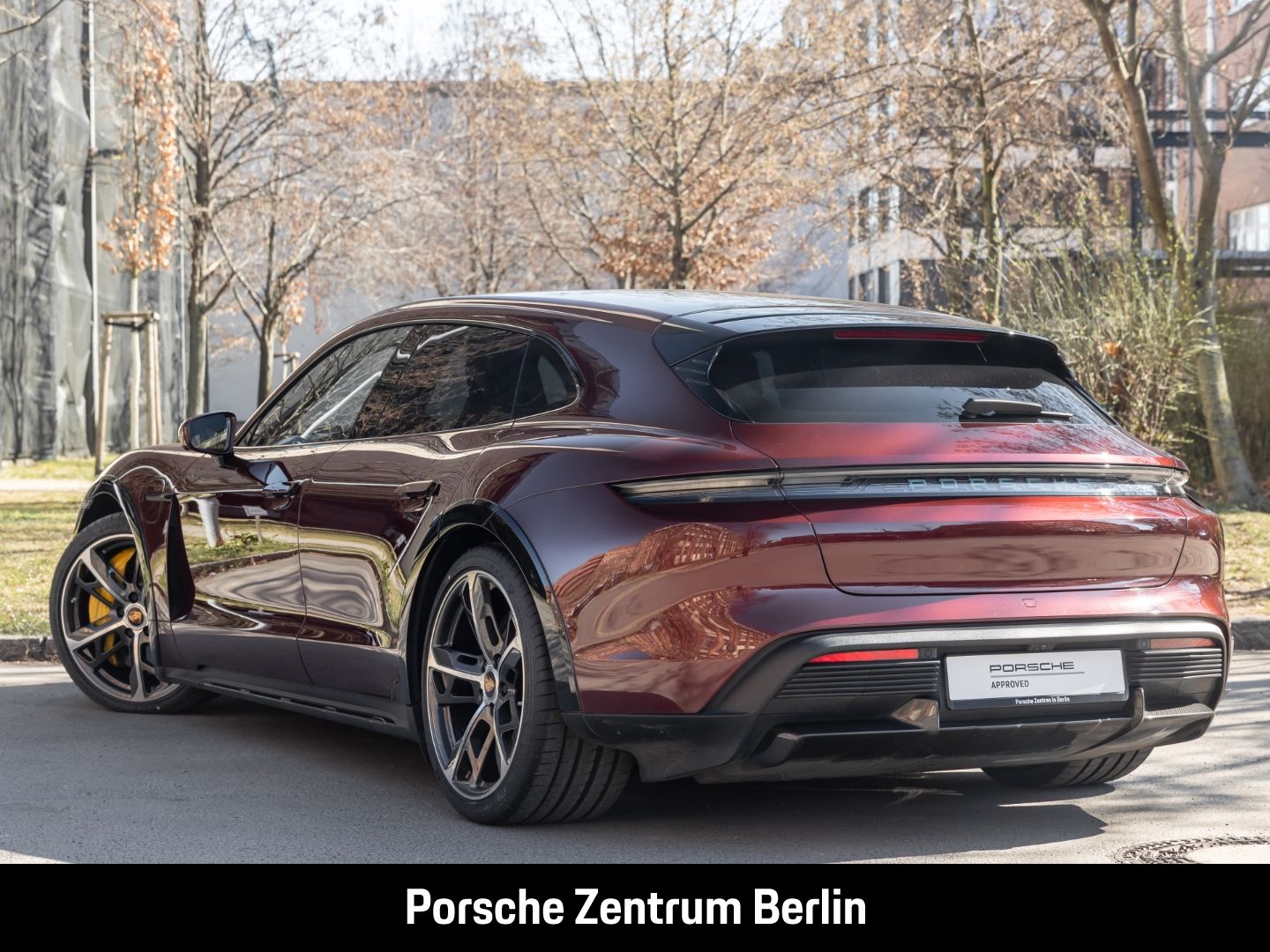Porsche Taycan Turbo S Cross Turismo BOSE Surround-View
