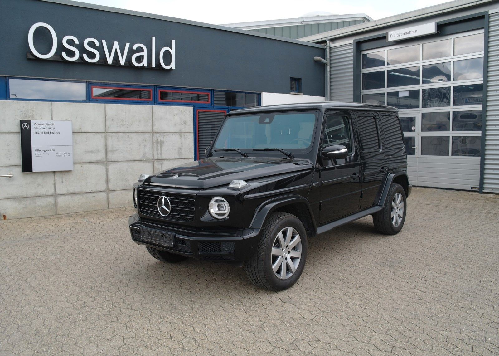 Mercedes-Benz G 350 d - Samsaru's Car Outlet