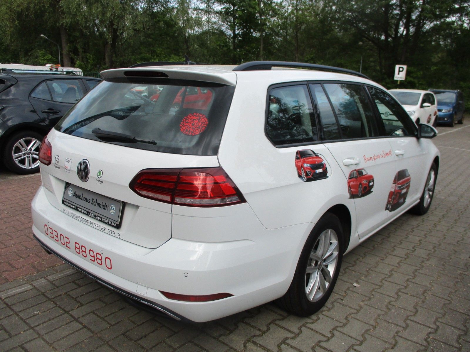 Volkswagen Golf VII Variant DSG - Samsaru's Car Outlet