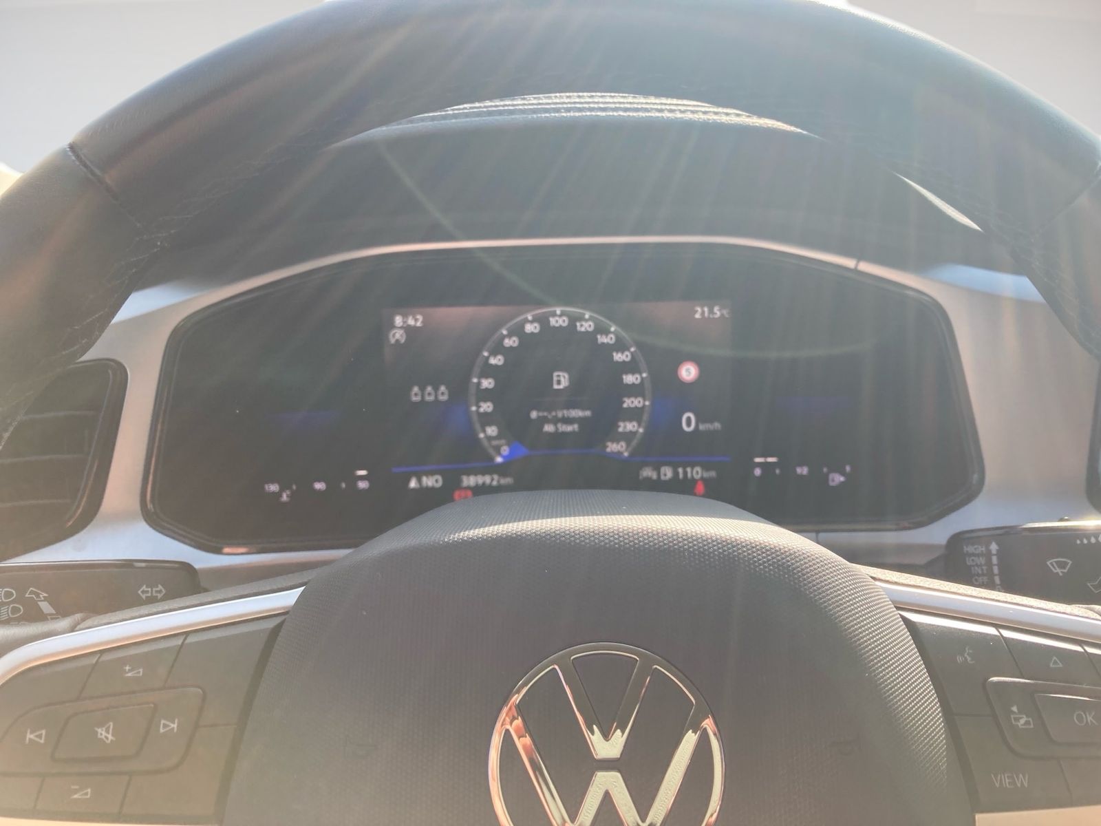 Volkswagen T-Roc LIFE 1.0TSI - Samsaru's Car Outlet