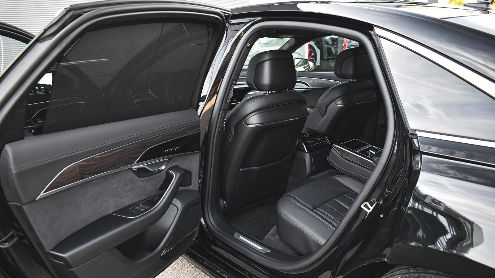 Audi A8 55 TFSI Quattro - Samsaru's Car Outlet