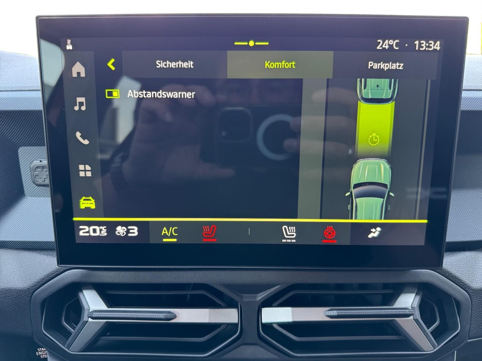Dacia Duster Journey MO25 TCe 130 4x4 - Samsaru's Car Outlet