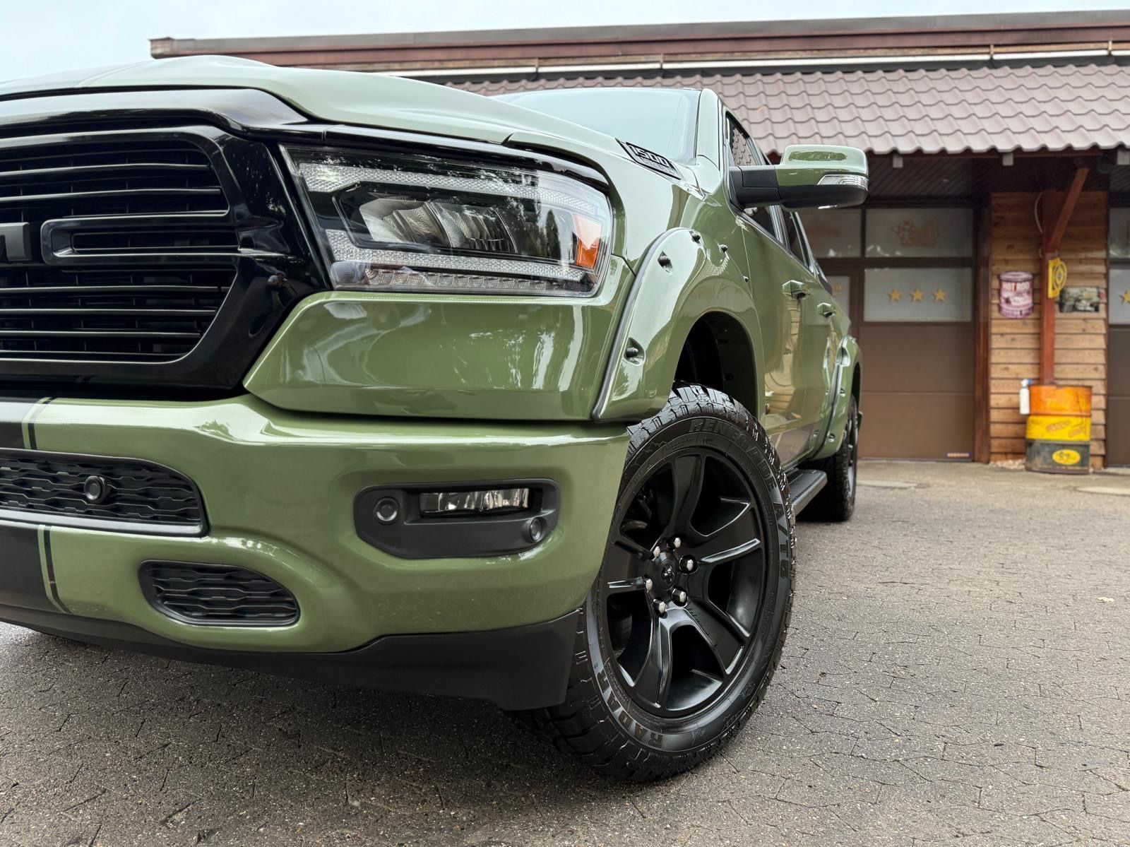 Dodge LPG*LIFT*LARAMIE*BÜGEL*OFFROAD*NAVI*AHK*4X4*LED