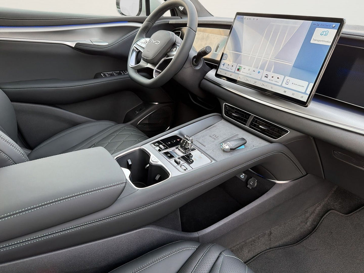 BYD Sealion 7