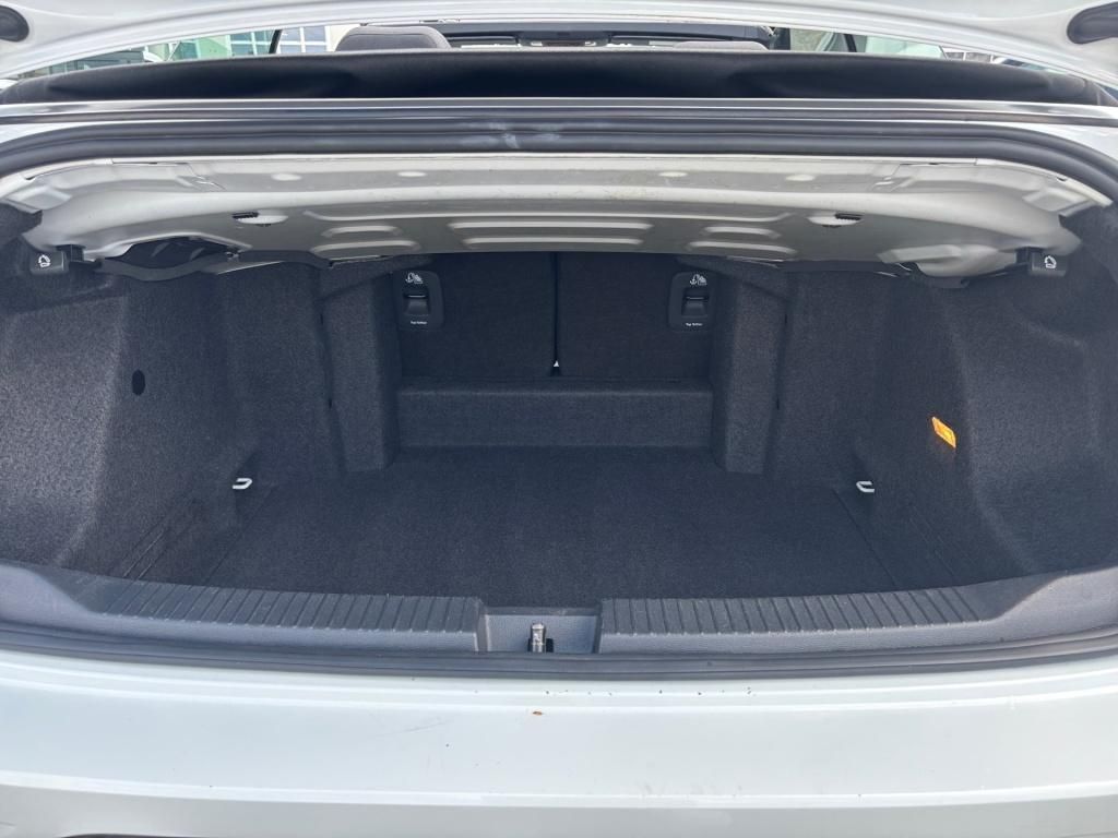 Volkswagen T-Roc 1.5 TSI Style - Samsaru's Car Outlet