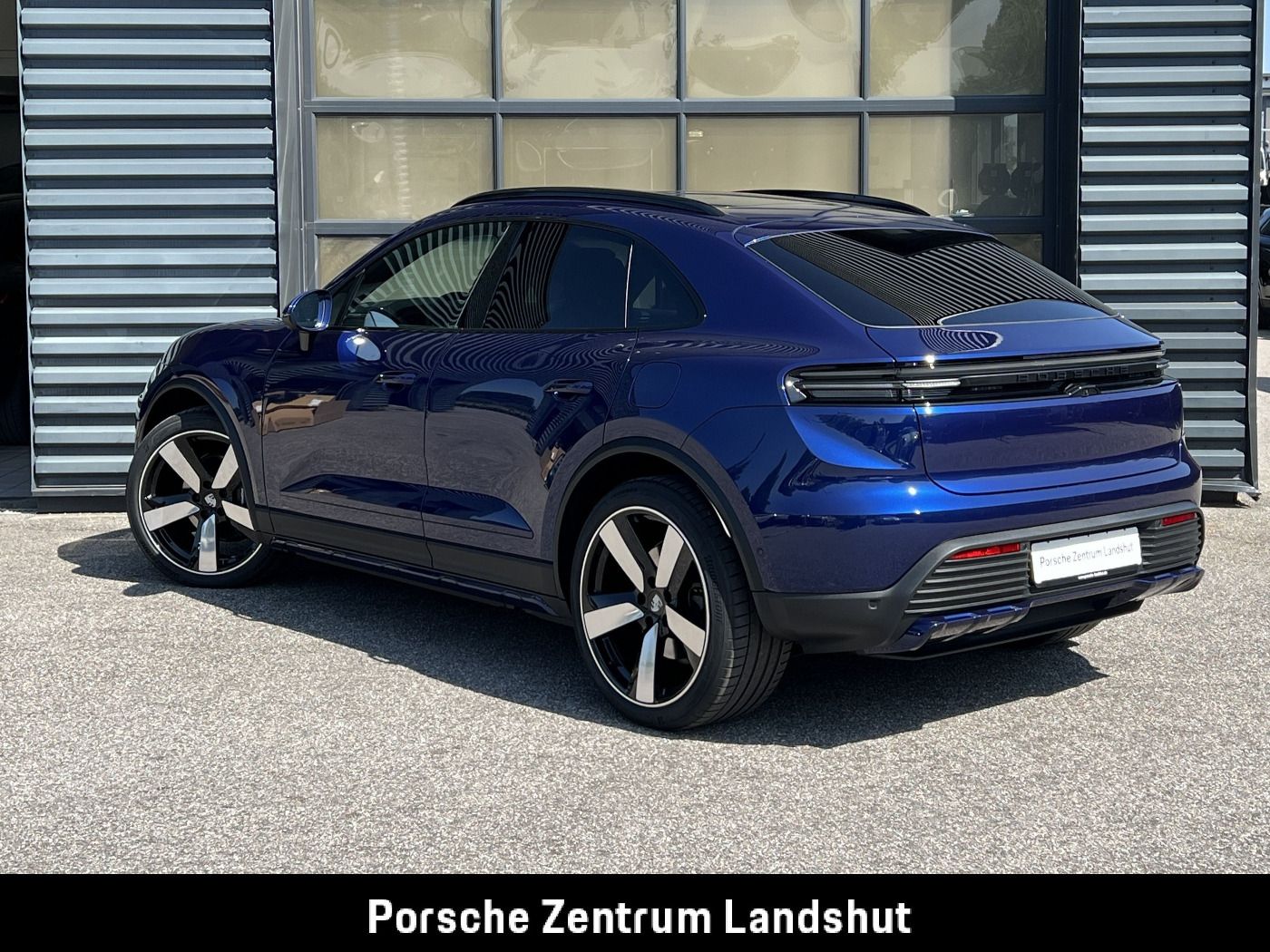 Porsche Macan 4 | Offroad Design Paket | Panorama | BOSE
