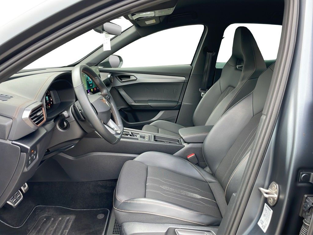 Cupra Formentor 2.5 TSI DSG 4Drive VZ5 DCC MATT*MATRIX