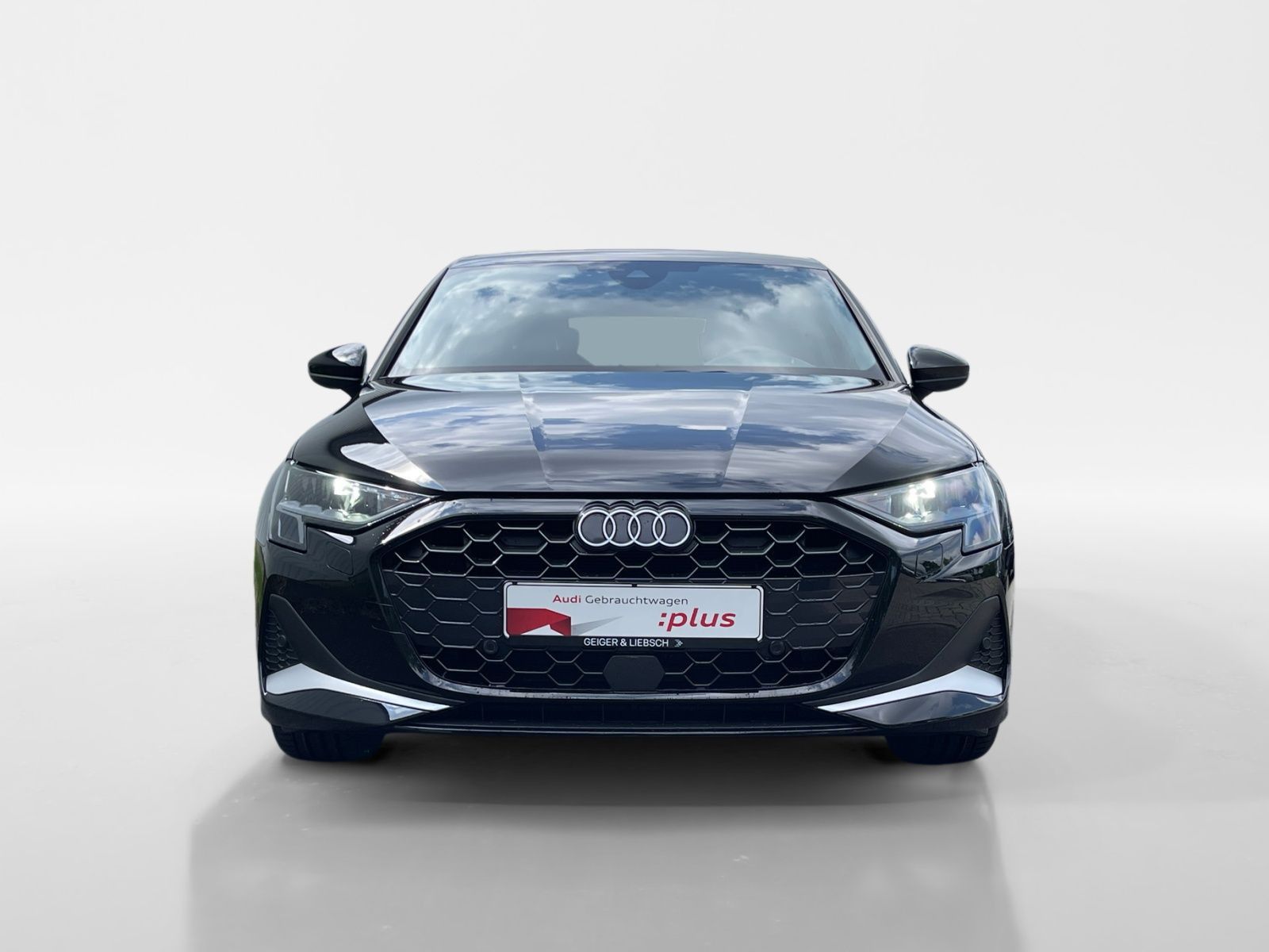 Audi A3 Sportback 35 TDI advanced - Samsaru's Car Outlet