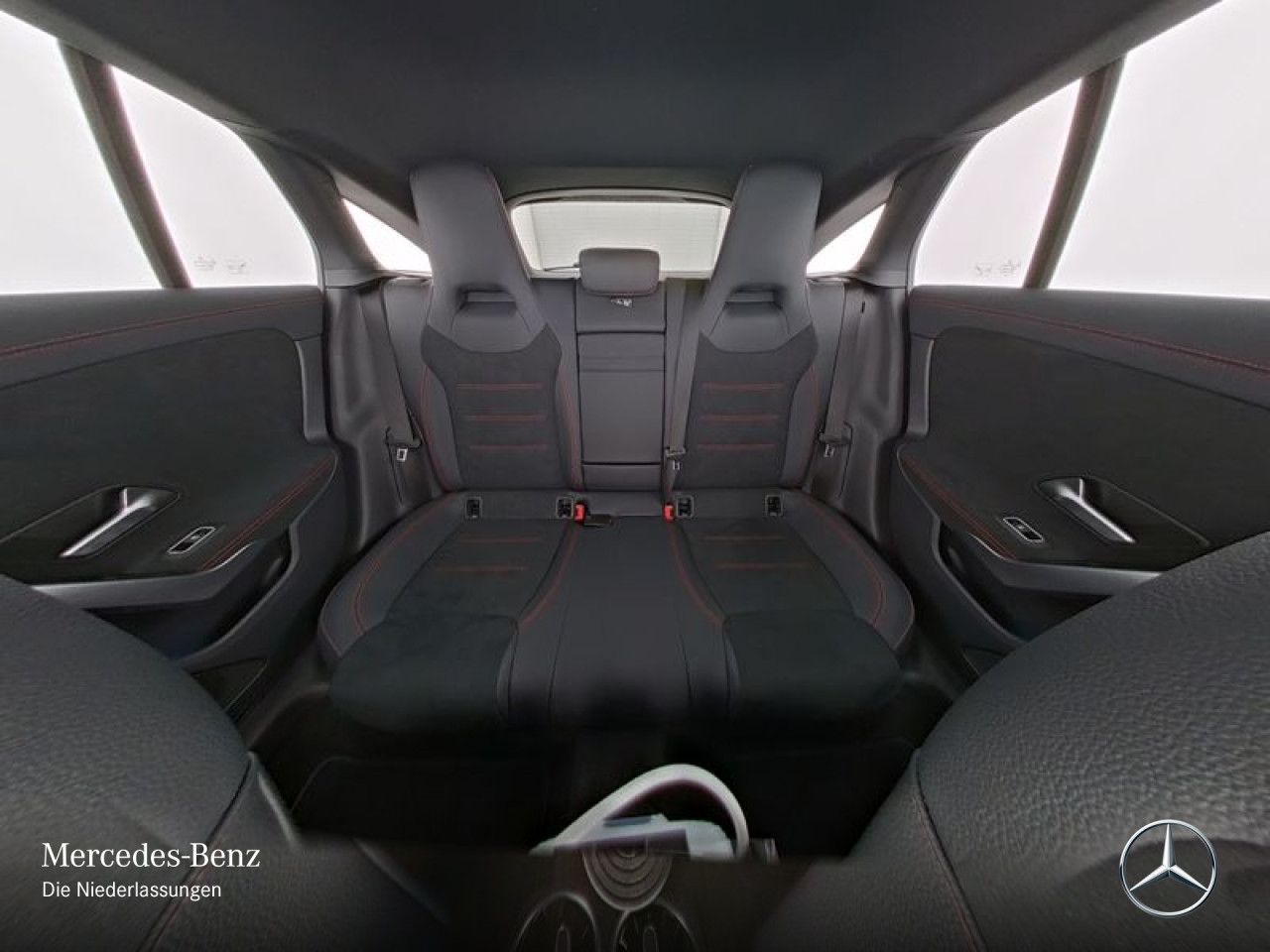 Mercedes-Benz CLA 250 4M AMG Premium - Samsaru's Car Outlet