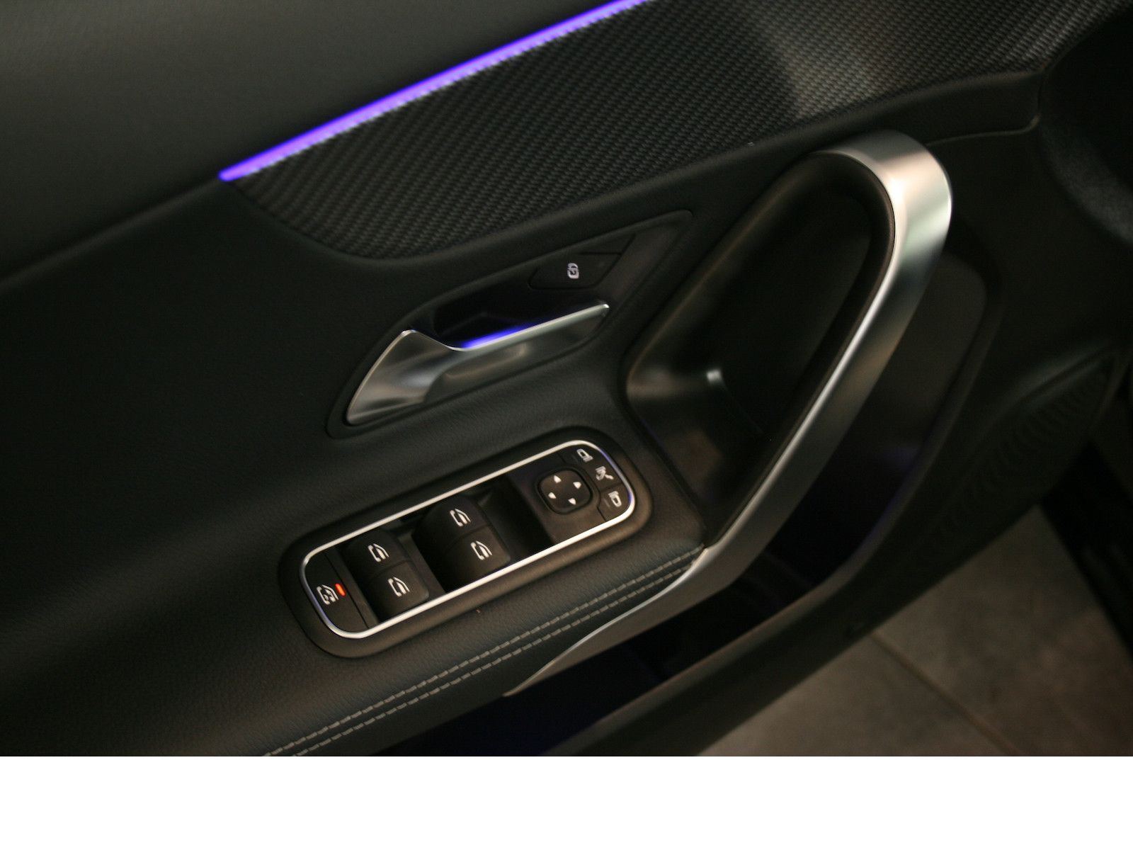Mercedes-Benz A 180 Progres. Line Advanced Plus - Samsaru's Car Outlet