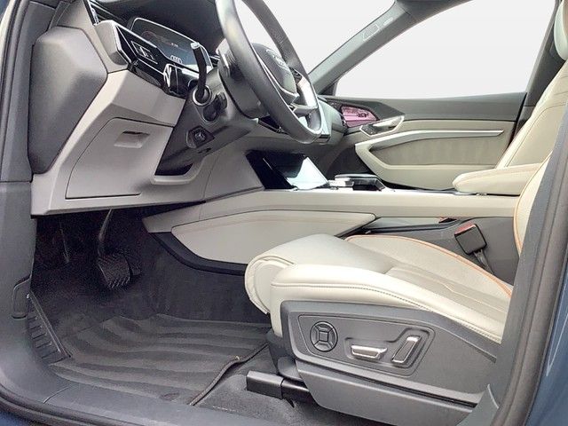 Audi Q8 Sportback e-tron 55 quattro S-line Matrix LED