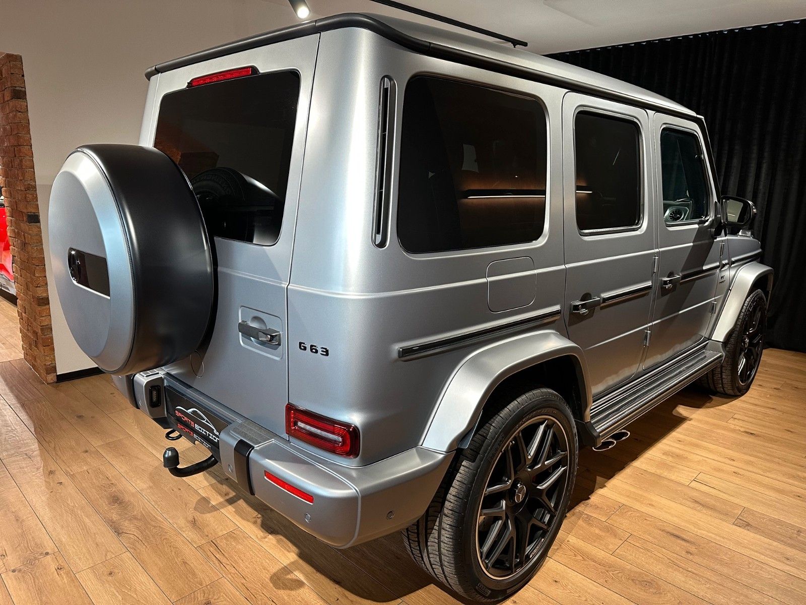 Mercedes-Benz G63 AMG - Samsaru's Car Outlet