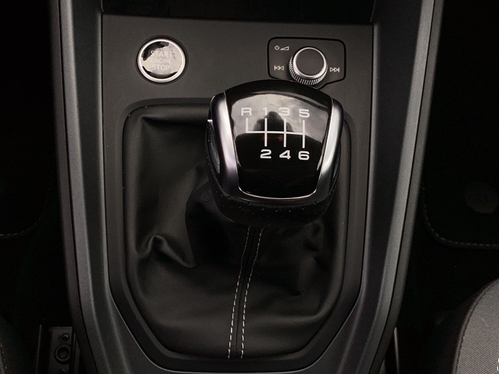 Audi A1 Sportback 30 TFSI 2x S LINE - Samsaru's Car Outlet