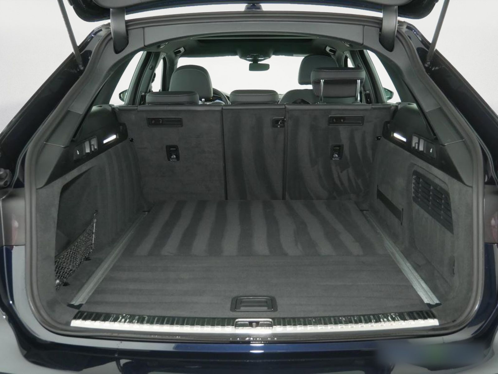 Audi A6 Avant 45 TFSI S tronic - Samsaru's Car Outlet