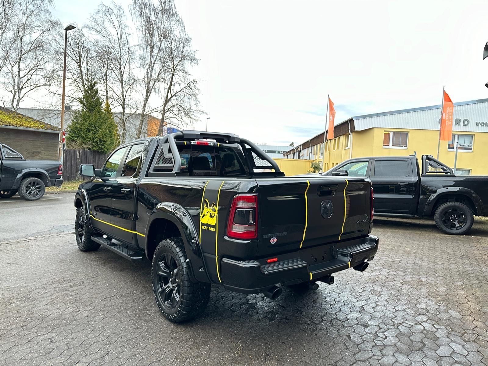 Dodge 5.7 V8*LIFT*BÜGEL*OFFROAD*AHK*NAVI*LED*GARANTIE