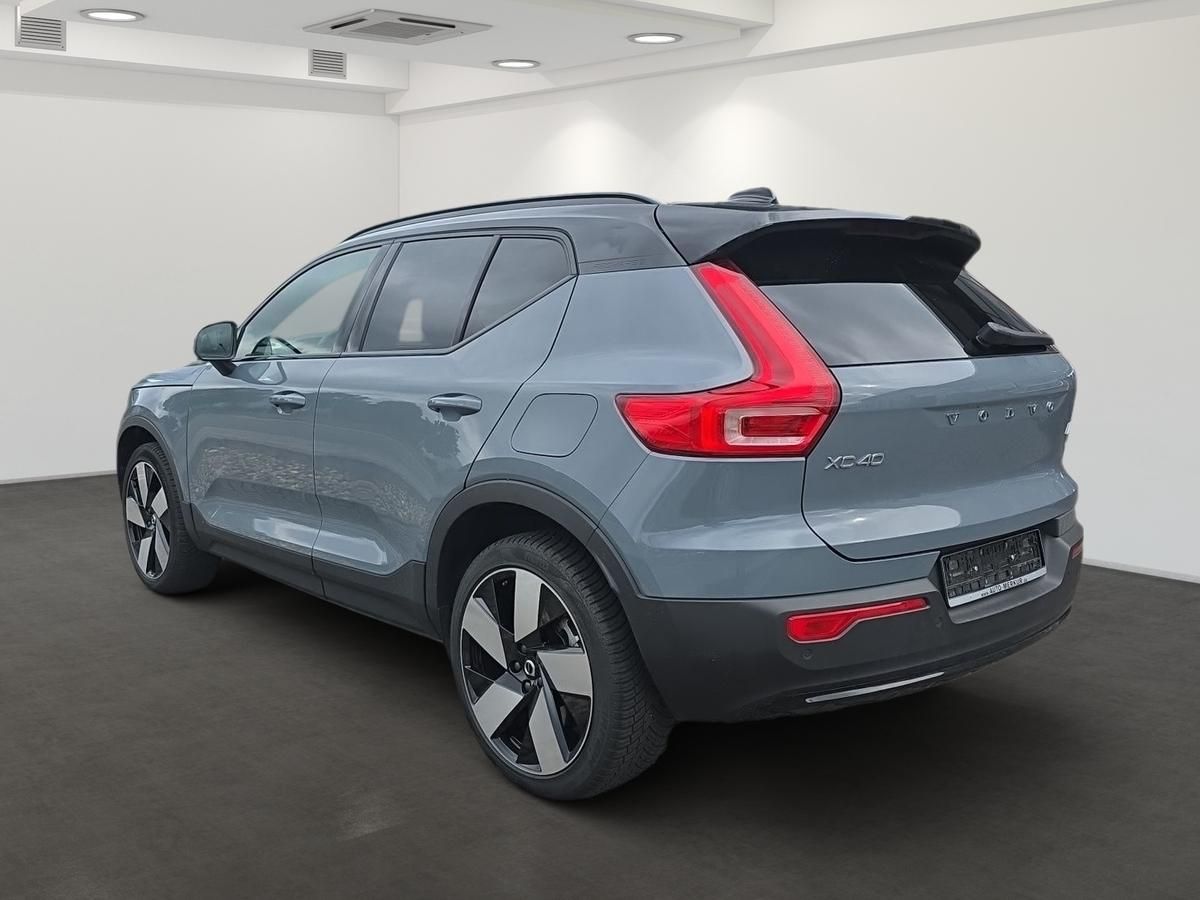 Volvo XC40 Pure Electric FWD Plus Wärmepumpe AHK