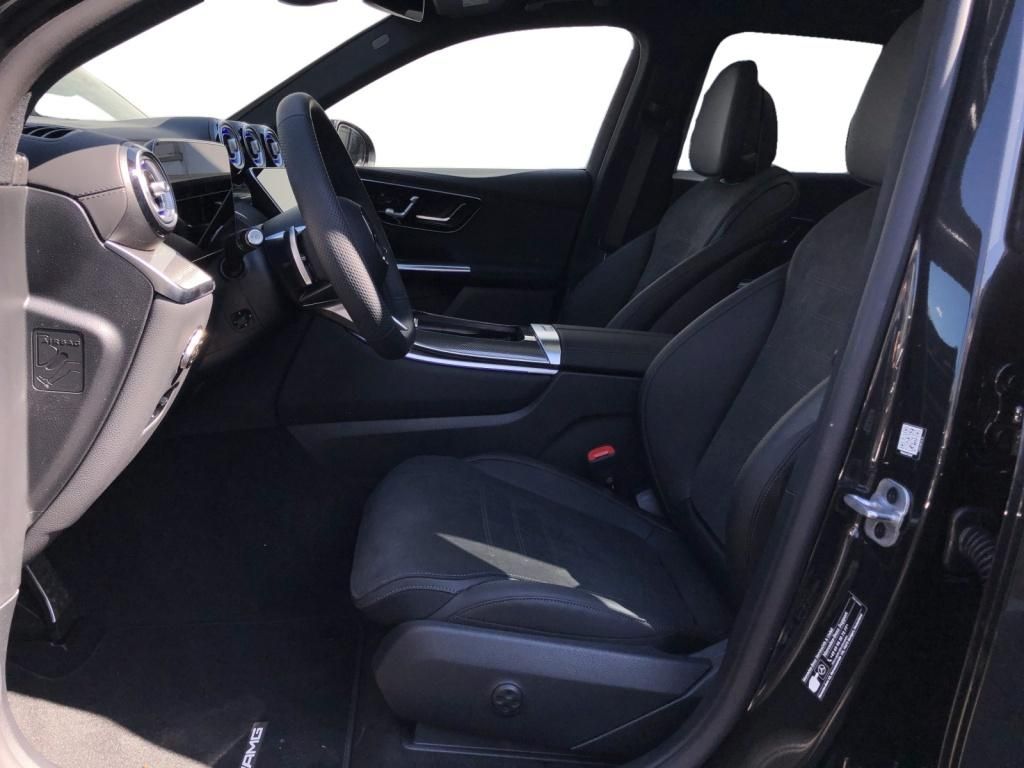 Mercedes-Benz GLC 300 de 4MATIC +MBUX+AMG+Pano+AHK+W-Paket+ACC