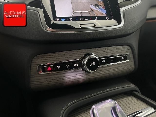 Volvo XC90 B5 D PLUS DARK 7SITZ+AHK+LUFT+MEMO+SITZKLIM