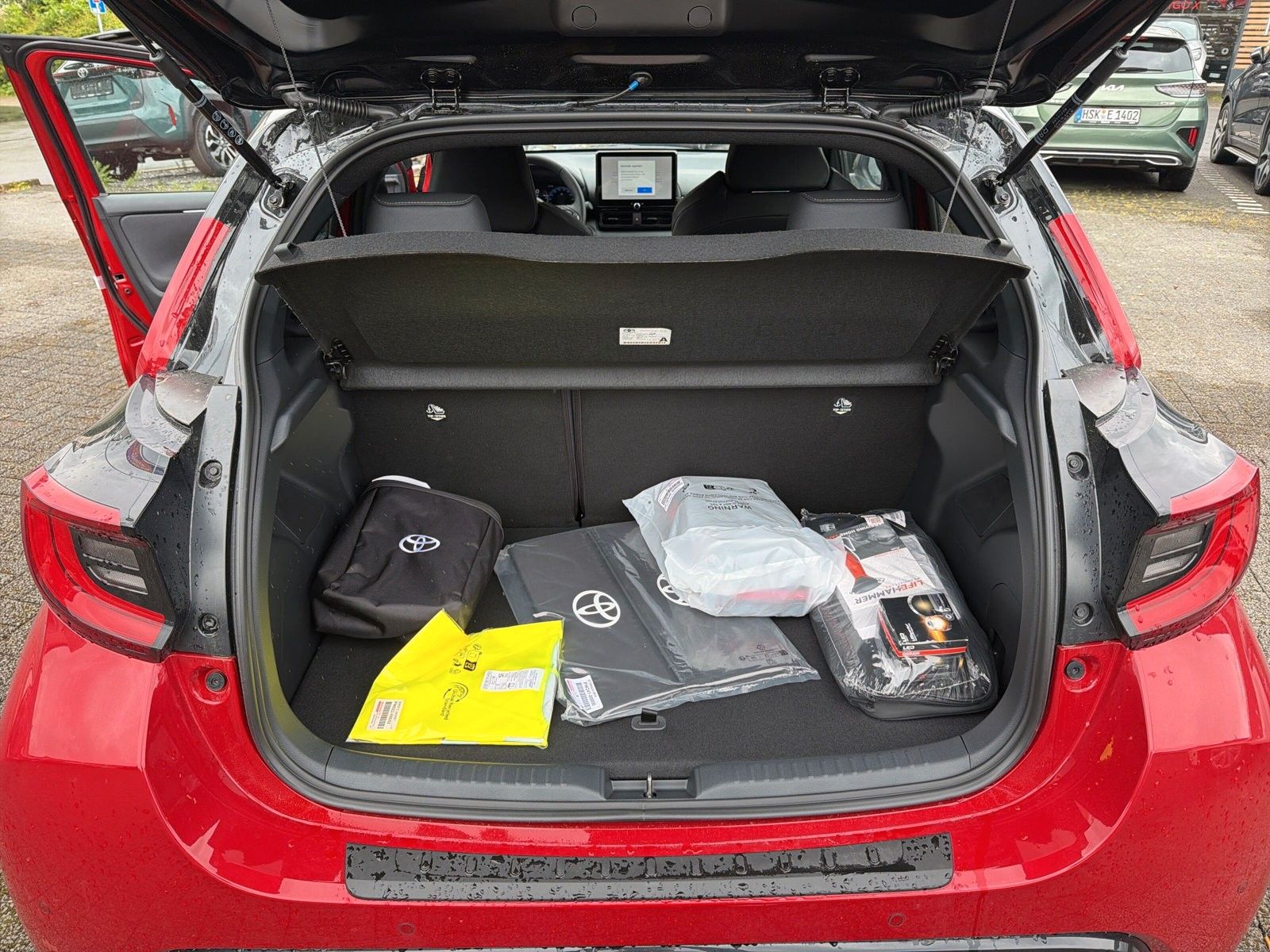 Toyota Yaris Hybrid Style Plus | LED | PDC | Kamera