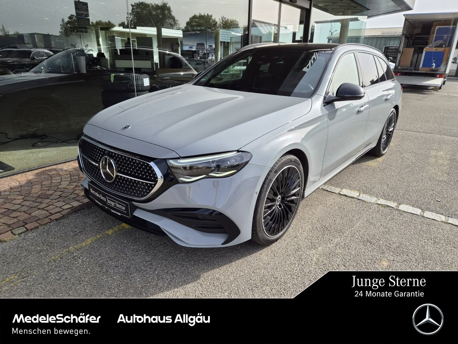 Mercedes-Benz E 220 T d 4M AMG Night Premium+ 20" Airmatic Pan