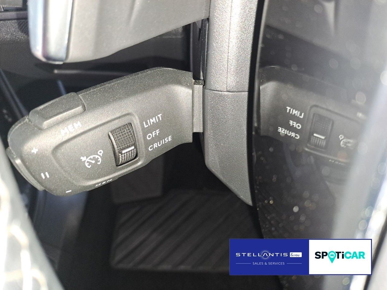 Peugeot 3008 Hybrid 225 Allure SHZ*NAVI