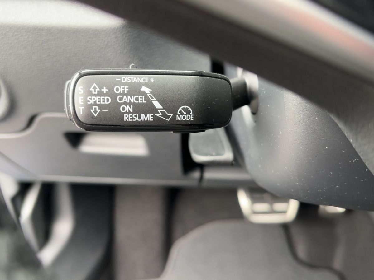 Skoda Fabia Monte Carlo 1,5 TSI DSG NAVI SOUNDSYST ACC