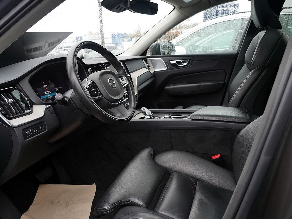 Volvo XC60 T8 Recharge Inscription FACEL. STANDHZ LED