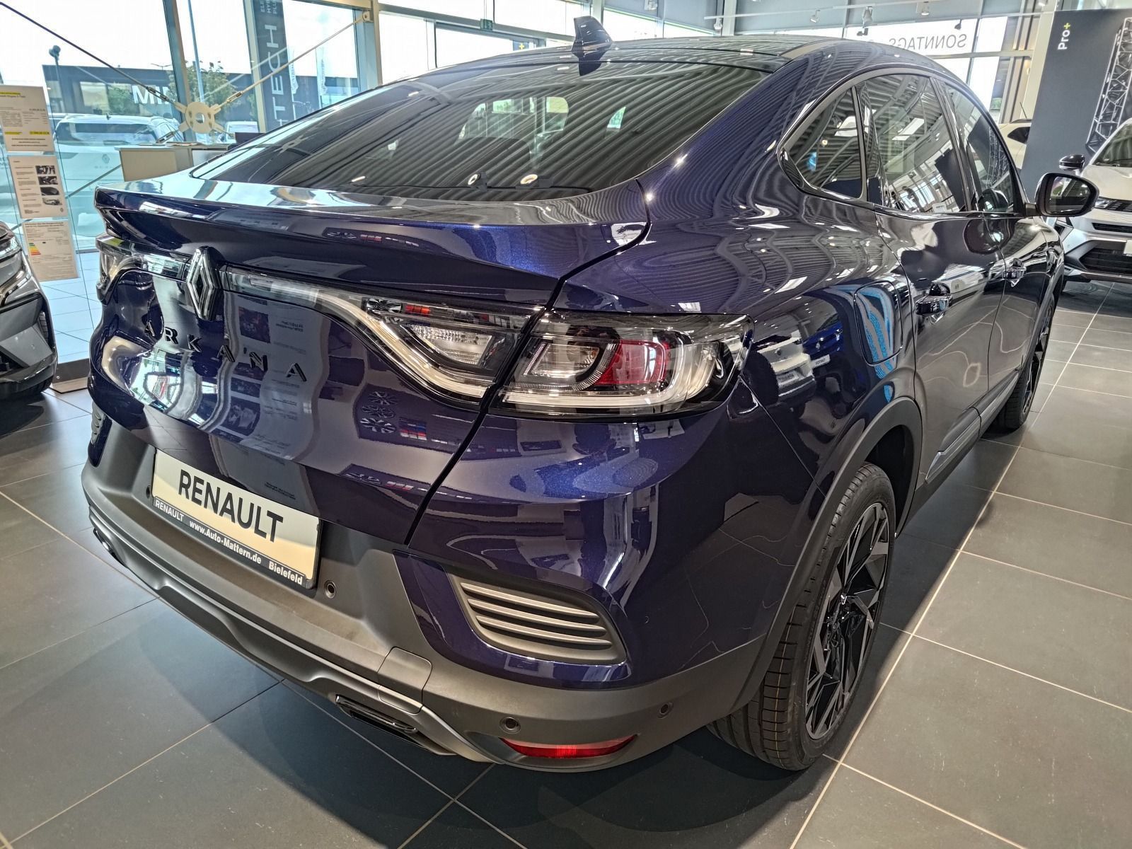 Renault Arkana - Samsaru's Car Outlet