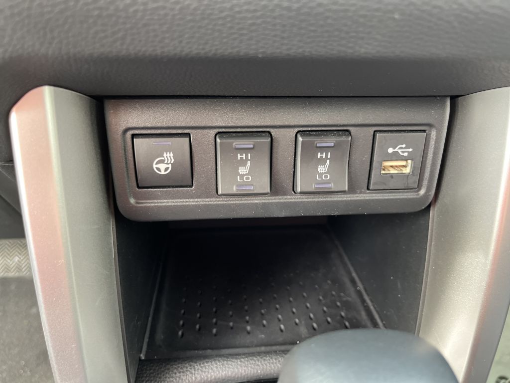 Toyota Corolla Cross Hybrid 2.0 VVT-i 4x4 Active