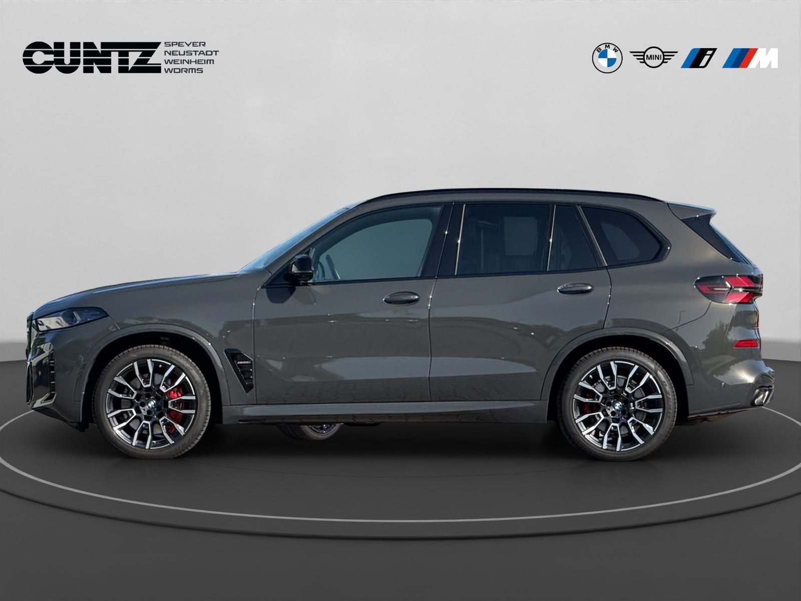 BMW X5 M60i xDrive M Paket Pro Sky Lounge Anhängerk.