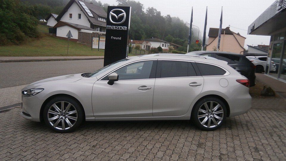 Mazda 6 2.5L SKYACTIV G 194PS 6AT FWD TAKUMI SUNROOF