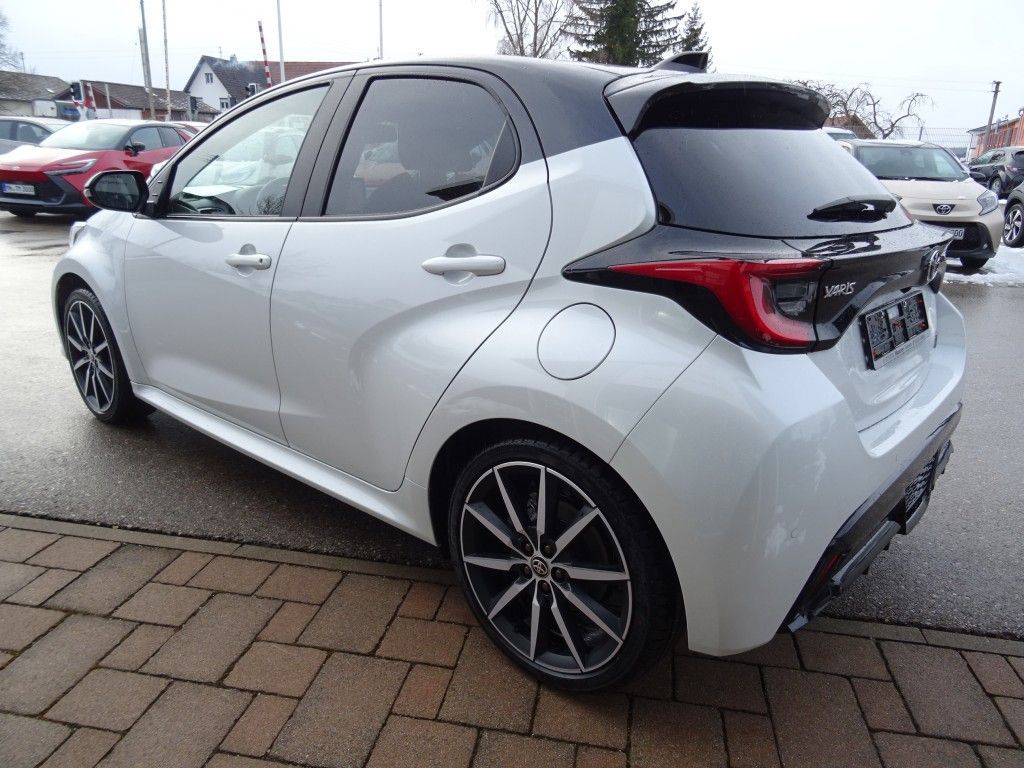 Toyota Yaris Hybrid 130 1.5 VVT-i GR SPORT
