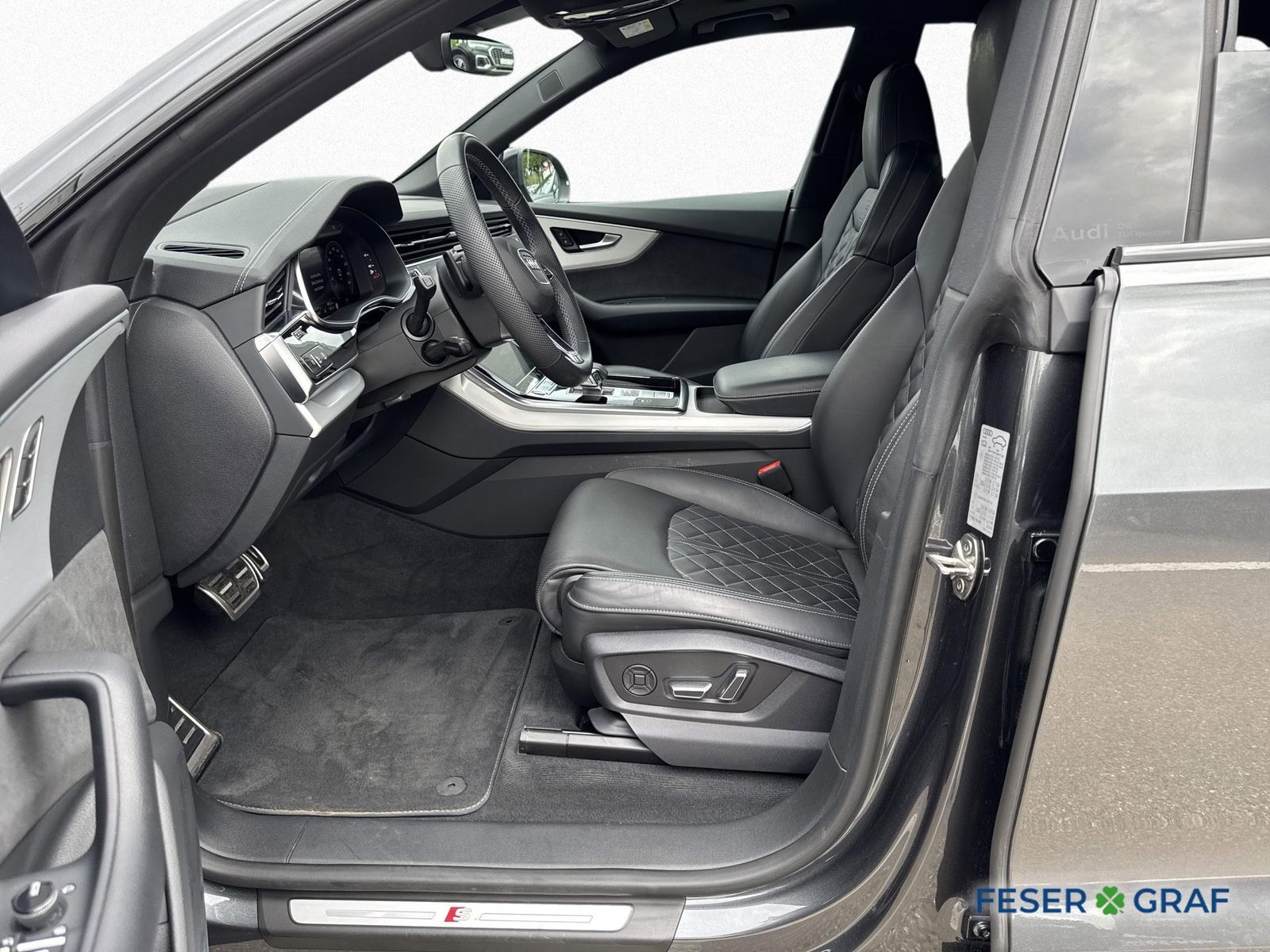 Audi Q8 50 TDI qu 2xS line AHK PANO HuD STANDHZ.