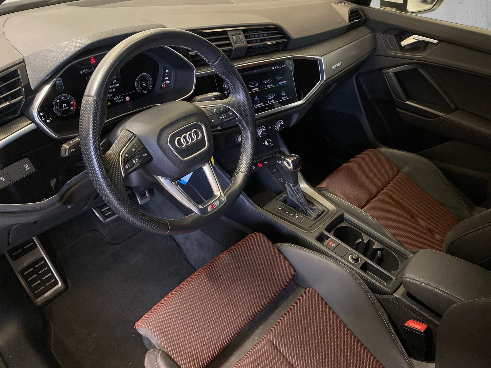 Audi Q3 Sportback 35 TDI qu. S-tr. *S-line*AHK*