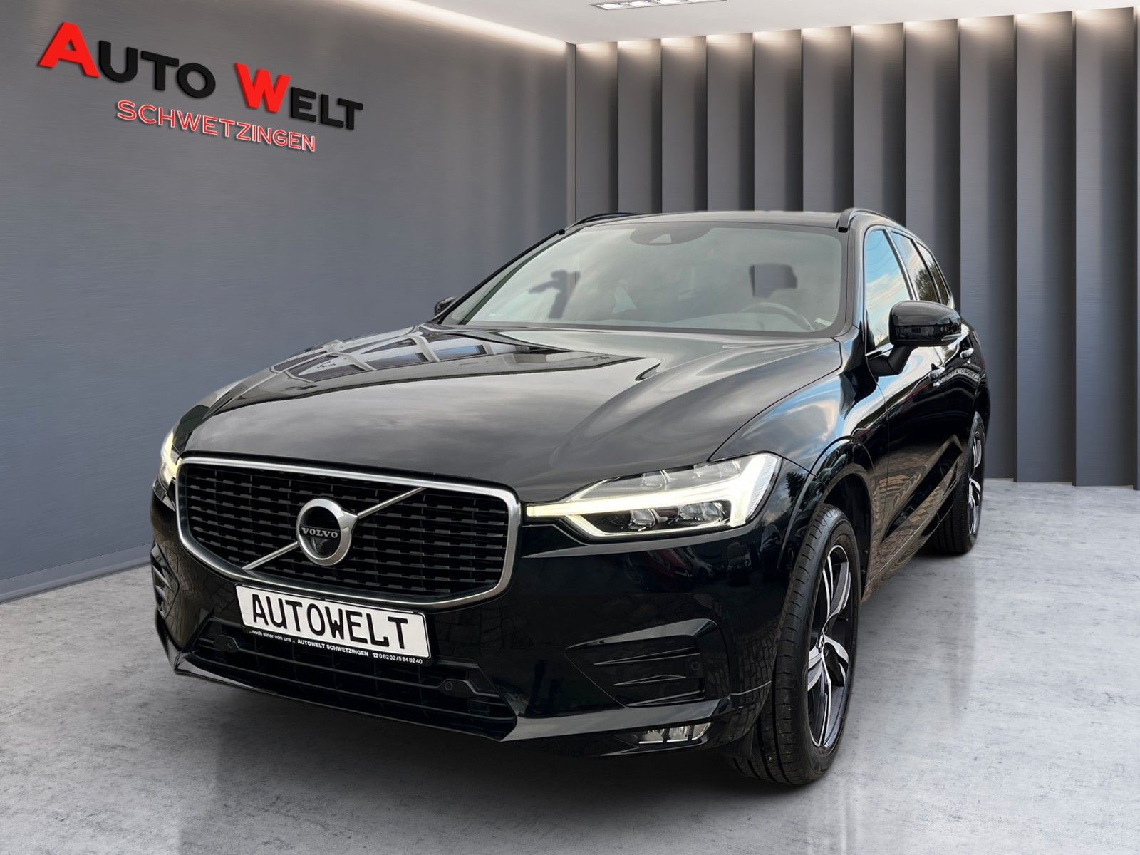 Volvo XC 60 R-Design - Samsaru's Car Outlet