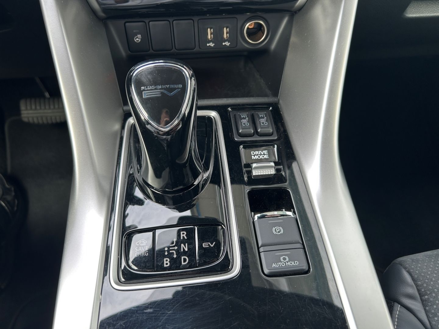 Mitsubishi Eclipse Cross PHEV Plus Select  4WD 2.4 Navi, So