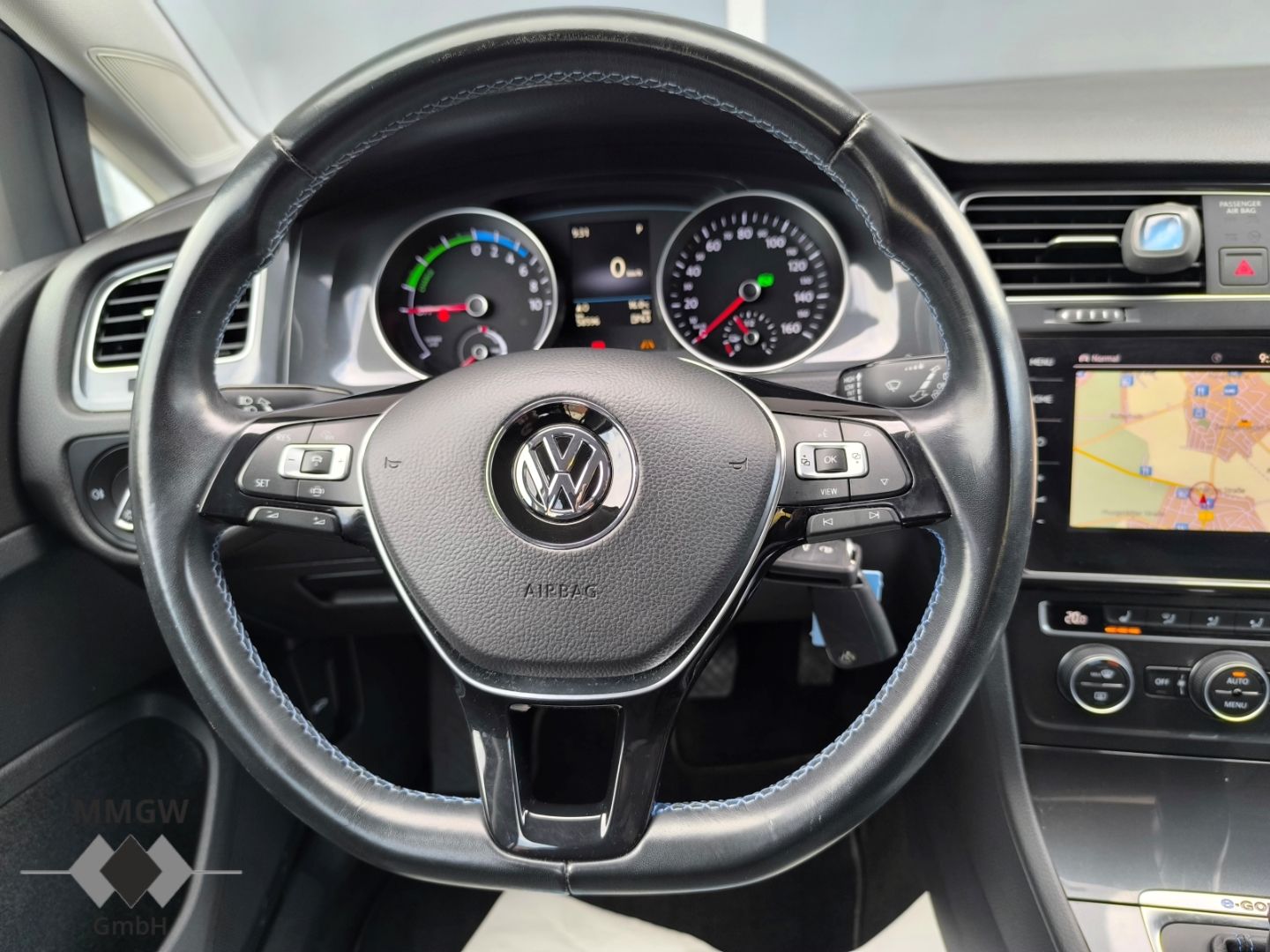 Volkswagen Golf VII e-e- - Samsaru's Car Outlet