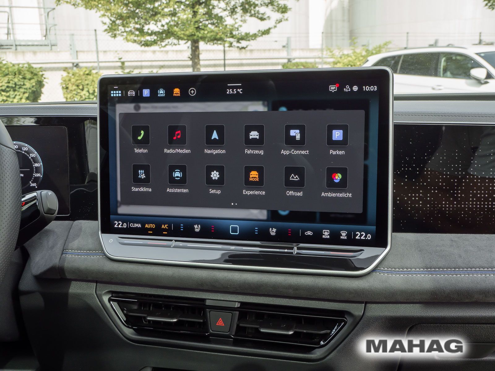 Volkswagen Tiguan 2.0 TSI 4 Mot R-Line BlackStyle Leder AHK