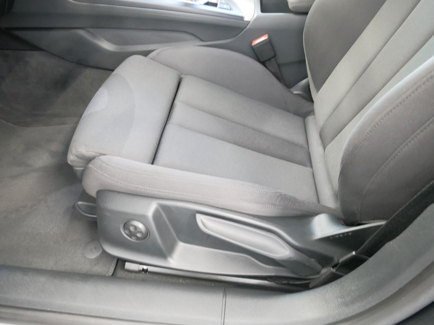 Audi A5 Sportback 40 TDI quattro S line S tro. LED AH