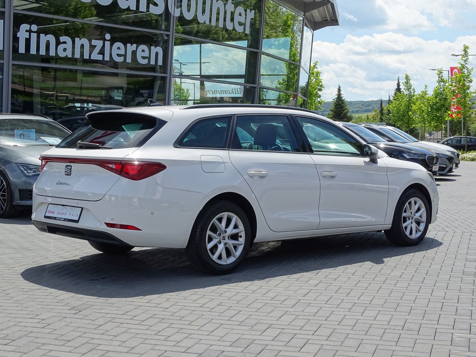 Seat Leon Sportstourer 2.0 TDI Style LED Navi ACC AHK