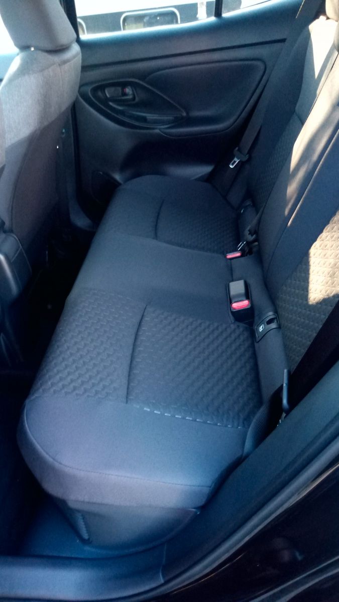 Toyota Yaris Cross 1,5-l-VVT-iE Teamplayer Safety P. V