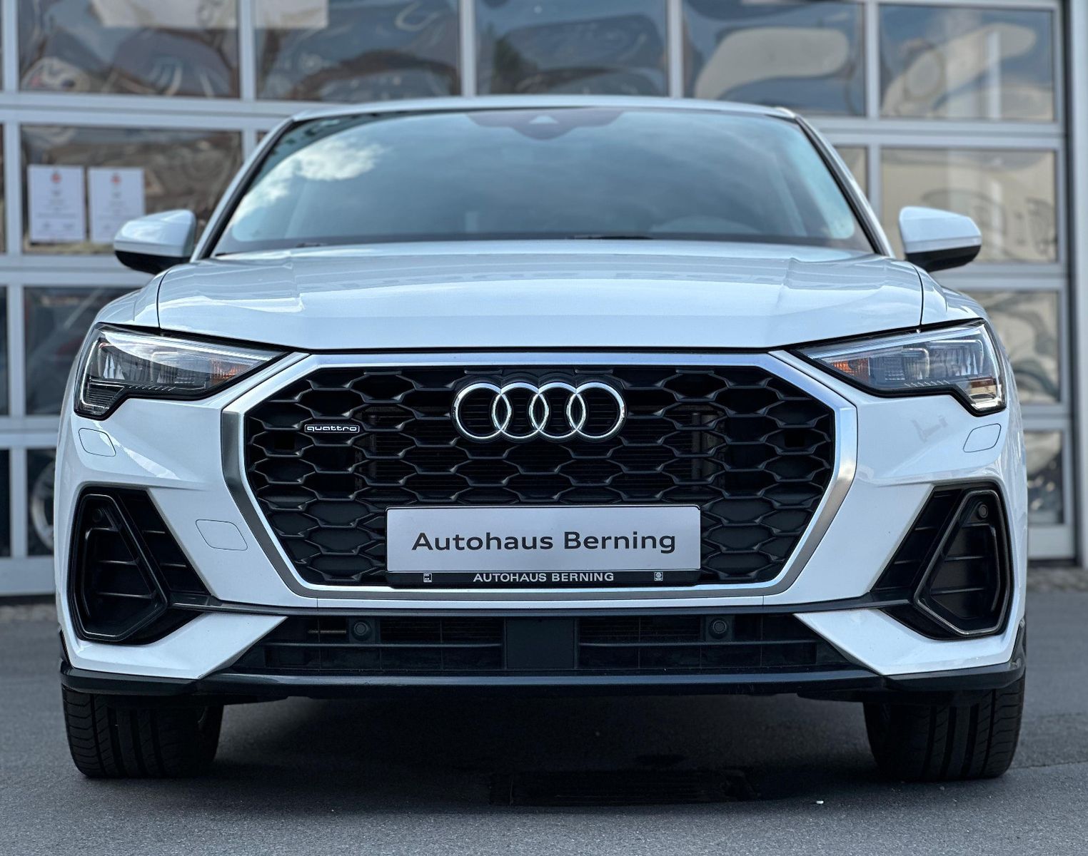 Audi Q3 SPORTBACK 40TDI QUATTRO - Samsaru's Car Outlet
