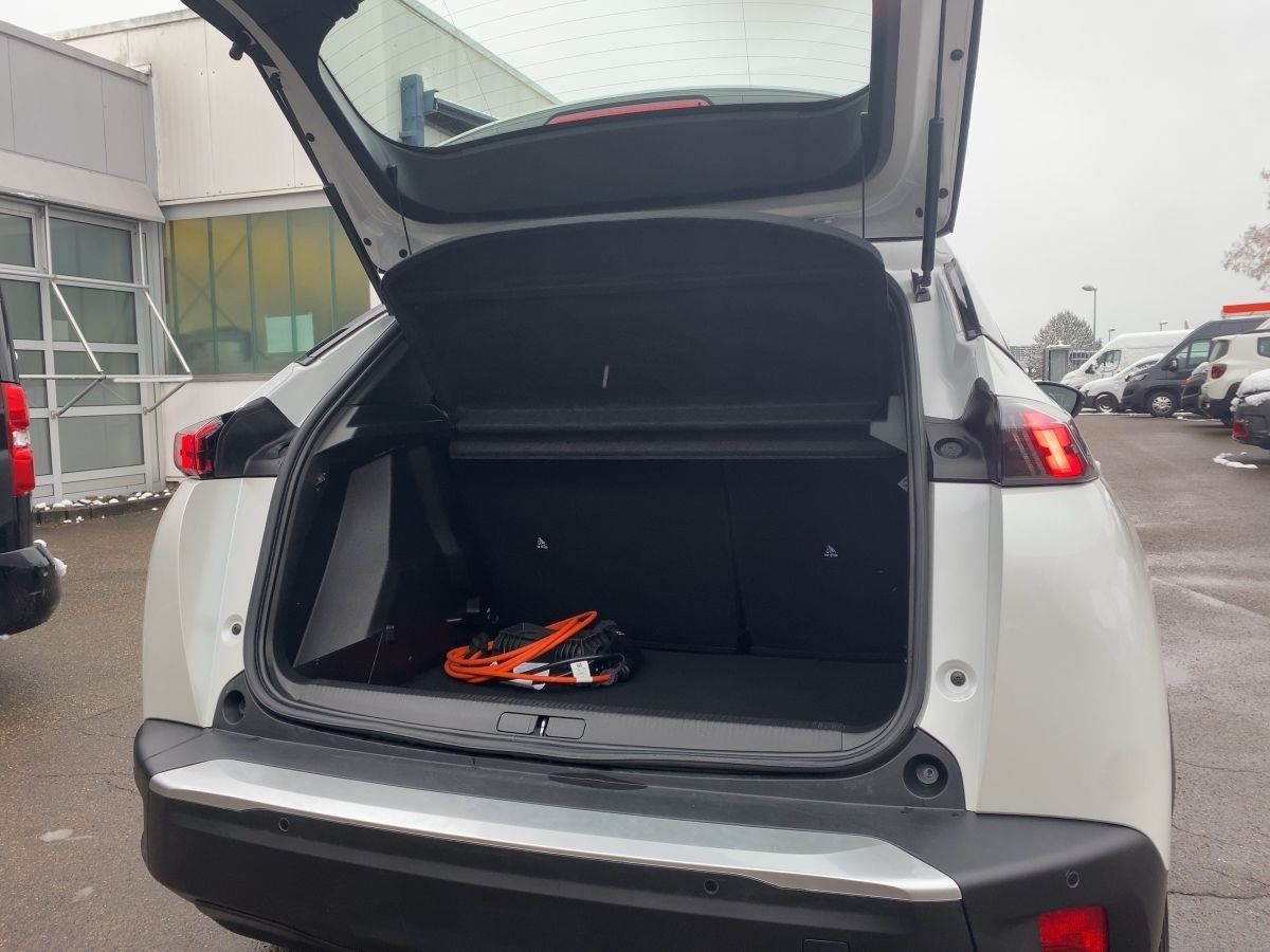 Peugeot 2008 Active - Samsaru's Car Outlet