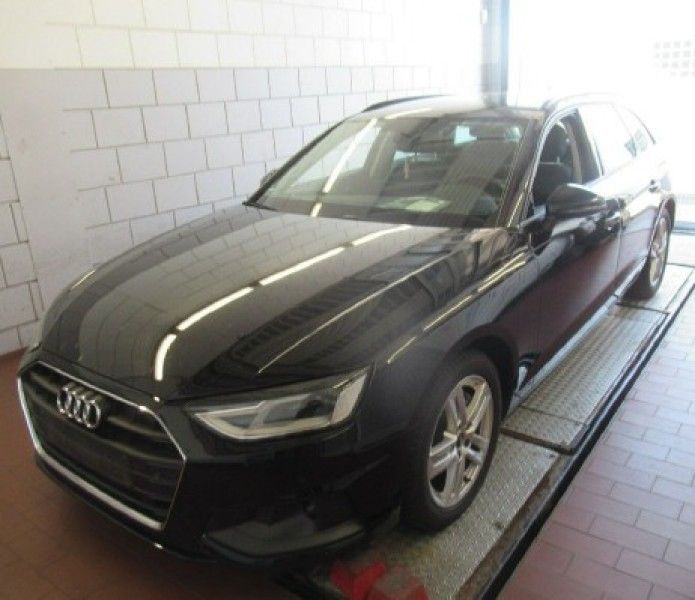 Audi A4 Avant 40 TDI S tronic - Samsaru's Car Outlet