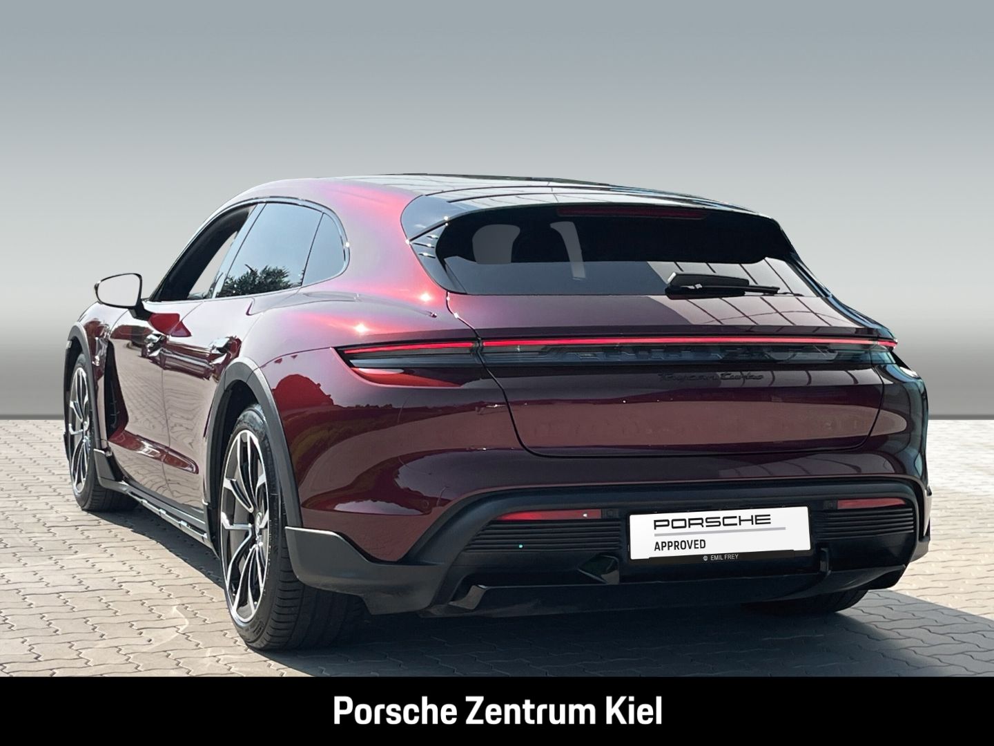 Porsche Taycan Turbo Cross Turismo BOSE LED-Matrix