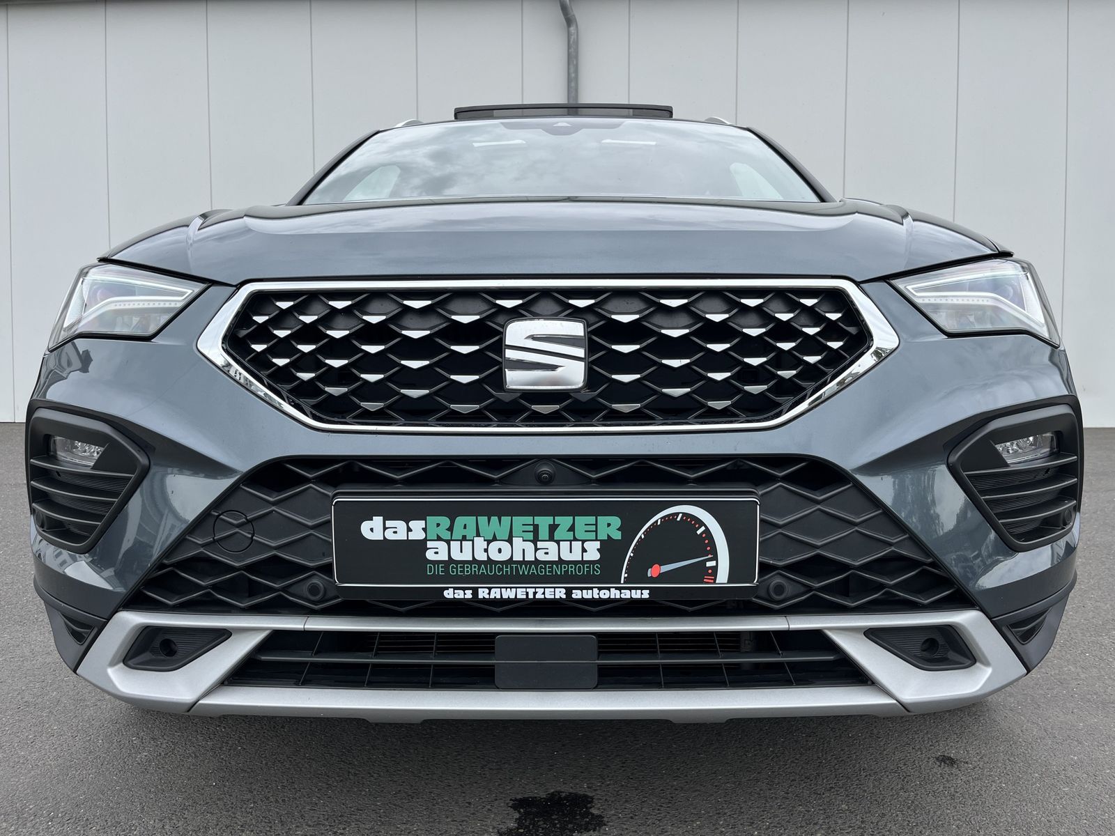 Seat Ateca 1.5 TSI DSG Xperience AHK PANO Navi 360RFK
