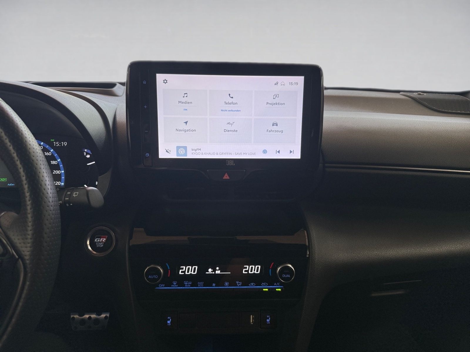 Toyota Yaris Cross 1.5 GR Sport HUD,KlimaA,LED,LM 18
