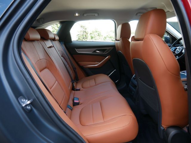 Jaguar F-Pace D200 R-Dynamic S AHK Keyless GO