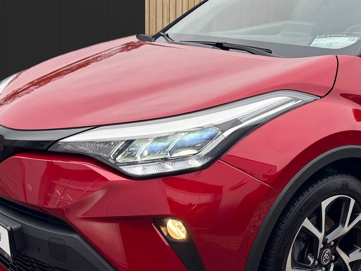 Toyota C-HR 2.0 Hybrid Automatik